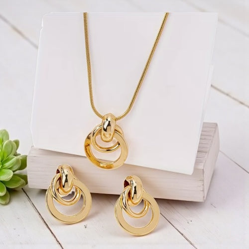Gold Necklace & Earring Set