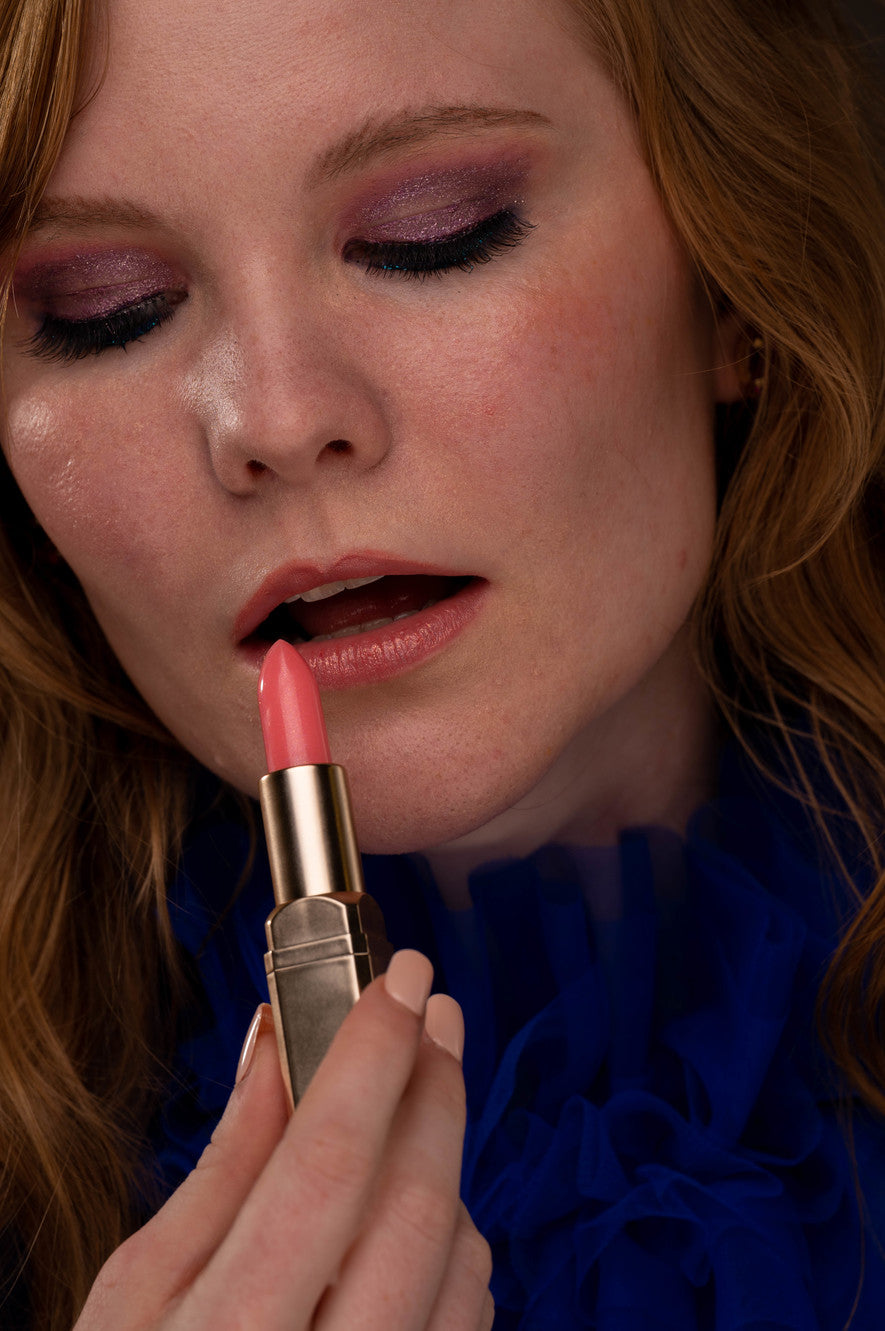 Bloom & Glow: Color-Changing Crystal Flower Jelly Lipstick