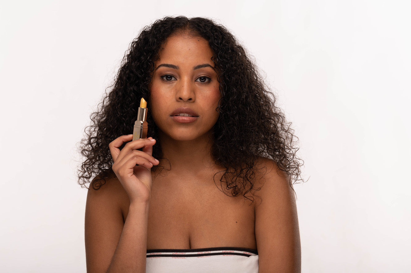 Bloom & Glow: Color-Changing Crystal Flower Jelly Lipstick